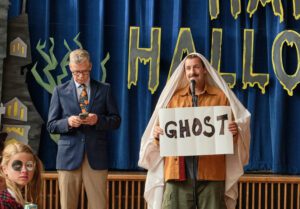 Adam Sandler er tilbage i Hubie Halloween