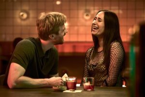 Se første klip fra den danske romantiske komedie; ‘Sult’