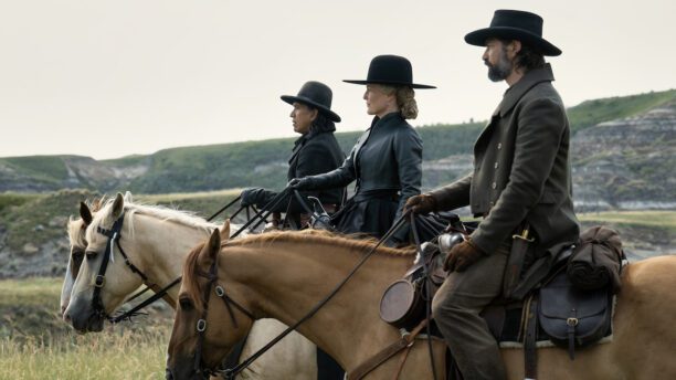 ‘The Abandons’: Brutal Netflix-western fra skaberen af ‘Sons of Anarchy’