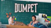 Se serien Dumpet på Netflix