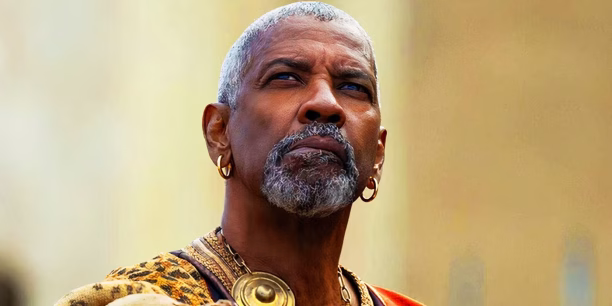 denzel washington as macrinus in gladiator ii