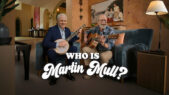 Se serien Who Is Martin Mull? på Netflix